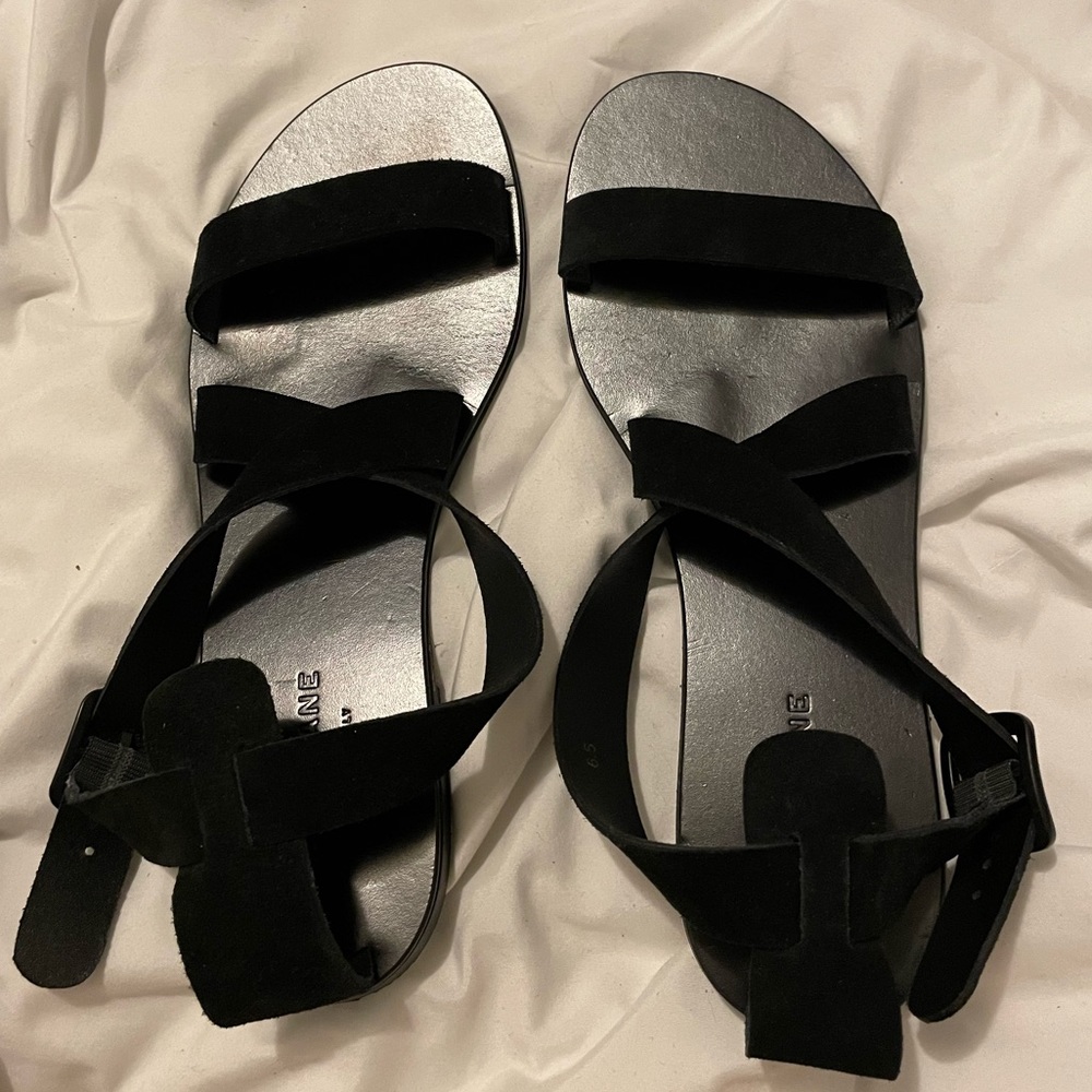 EVERLANE modern wrap suede sandal in black size 6.5